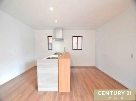 �L�b�`�� �L�b�`���͑�l��l������ł��]�T������܂��B
���q�l����́u�����肽���v�u�����肽���v���Ί�őΉ��������Ȃ�܂��ˁB