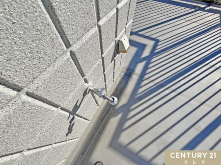 �o���R�j�[ �y����E�����z
������������Ă��邽�߁A���q�l�̃v�[���V�сA�K�[�f�j���O�̐����A�C�􂢂Ȃǂɂ��𗧂��܂��B