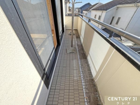 �o���R�j�[ -