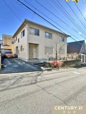 �O�ʓ��H�܂ތ��n�ʐ^ �c��2�䒓�ԉi�Ԏ�ɂ��j
�e���тƎq���т�1�䂸���L������A���q�p�Ƃ��Ċ��p������ƁA���C�t�X�^�C���ɍ��킹�ĕ֗��ɂ��g�����������܂��B