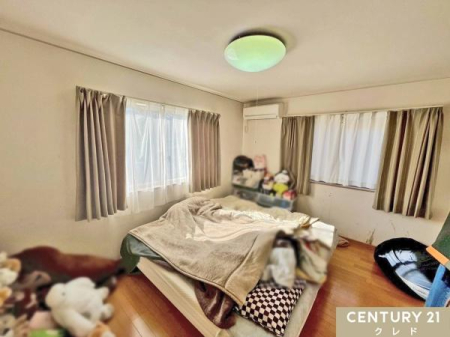 �m�� �y2�K�@�m��8.47���z
��^�̃x�b�h��z�u���Ă���������������m�ۂł���L���̎�Q���B
�����̔�����₷�����b�N�X��ԂɃs�b�^���I