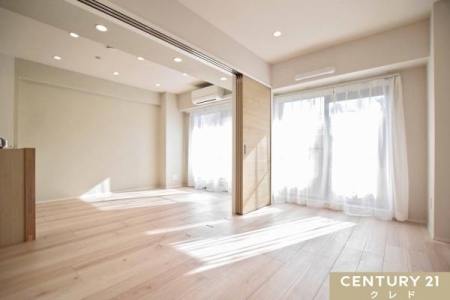 �Q�� �y�m��5.7���z
�����˂��J�������ƂŁA���r���O�Ɨm������̉����ĊJ���I�Ɏg���܂��B���i�͍L�X�ƁA�K�v�ɉ����Č��ɂƎg����������֗��ȊԎ��ł��B