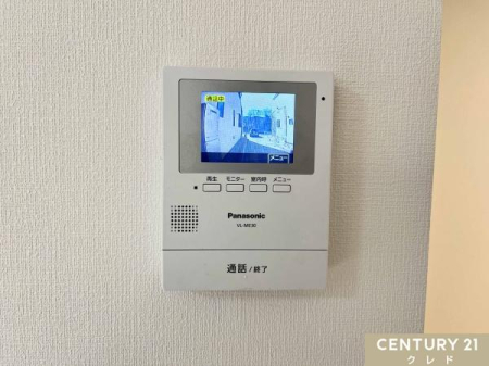 ���̑� �yTV���j�^�[�t���̃C���^�[�z���z
���������ڂŗ��q���m�F�ł�����S�̖h�Ɛݔ��ł��B�Z�[���X��s�v�ȉ��΂����点�܂��I���q�l������Ă��ė��肪�ӂ������Ă��Ԃł����N�ɑΉ��ł��܂��B