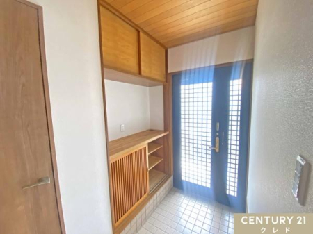 ���� �A��邽�тɃz�b�Ƃ��鉷����̂���a���_���Ȍ��ցB���[���[�����Ă���A�U�炩�肪���Ȍ��֎����������ۂ��A�C�����悭���q�l�����}���ł��܂��B