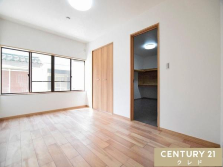 �Q�� �y�m��7���z
��Ƃ肠��7���̗m���ɉ����A���ɂ�6.8���̃T�[�r�X���[���������B
�؂̉����肪�D�����t���[�����O�͂ǂ�ȉƋ�Ƃ��������ǂ��A�����D�݂̃C���e���A���y���߂܂��B