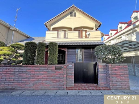 ���n�O�ώʐ^ �I�[���d���̃��_���X�^�C���Z��B
�O�Ǔh����N���X�ꕔ���ւȂǁA�V�K���t�H�[���ł���ɉ��K��ԂɂȂ�܂����B