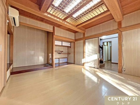 �m�� �y�����@�m��8���z
�L������_�炩�ȗz���������Ղ�ƍ������ށA���邭�J���I�ȋ�ԁB
�q�ԂƂ��Ă͂������A�������̎�����Ƃ��Ă��������߂ł��B