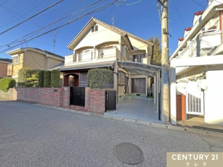 �O�ʓ��H�܂ތ��n�ʐ^ ����������u��ˁv�w�k��12���B����@�ւ⏤�Ǝ{�݂��ߗׂɏ[�������Z�ݗǂ����ł��B
1�䒓�ԉ\�ȃJ�[�|�[�g�t���i�Ԏ�ɂ��j