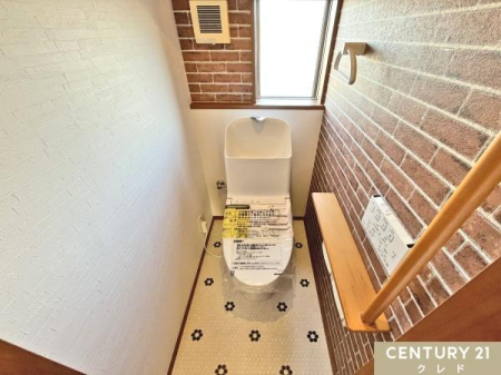 �g�C�� ���₷�����삪�ȒP�ȉ������֍��ɐV�K�����B
�ǖʂɃ����R����ݒu���邱�Ƃɂ��A�y�Ȏp���ł̑��삪�\�B
��������Ƃ������ő|�����₷���݌v�ł��B