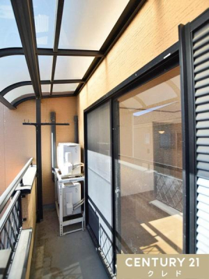 �o���R�j�[ �S�n�悢�z�˂��Ƒu�₩�ȕ����������������o���R�j�[�B�����͂����Ղ�̌����������݁A�����󕨂��C�����悭�������܂��B