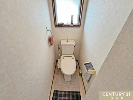 �g�C�� �g������̗ǂ��������֍��ɁA��􂢈�̌^�^���N��������g�C���B
���t���Ŗ��邭�A���C�����₷����ԂŁA����I�ɐ�����ۂĂ܂��B