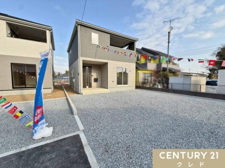 �O�ʓ��H�܂ތ��n�ʐ^ �x�C�V�A�}�[�g�܂œk��8���I
�R���r�j��h���b�O�X�g�A�Ȃǂ����ӂɂ���A���������֗��ł��B
JR������u�����v�w���o�X17���A�u�ۋM�v���8���I