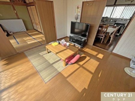 ���r���O �y�m���E���r���O���[��8���z
�����˂��J�������ƂŁA���ʂ��̗ǂ��J���I�ȑ��ԂƂ��ė��p�\�ł��B�����������X���[�Y�ŁA�L�X�Ɖ��K�ɉ߂����܂��B