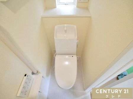 �g�C�� 1�E2�K�̊e�K�ɃE�H�V�����b�g�@�\�t���g�C��������܂��B���̖Z�������Ԃ����ԑ҂��̐S�z���Ȃ��A������̃g���u���������S�ł��B