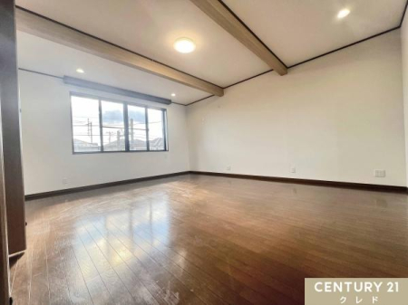 �m�� �y�m��15���z
�V��ɂ͂������ȉ��ϗ����{���A�؂̉�����ƃf�U�C�������v���X�B
��Q���Ƃ��Ă͂������A�Z�J���h���r���O�ȂǑ��l�Ɏg���܂��B