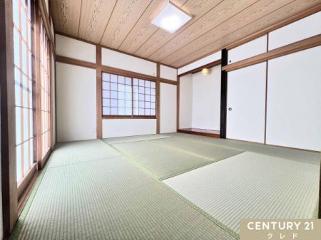 �a�� �y�a��8���z
��Ƃ肠��L���̘a���B
�Ɨ����̍���1�K�a���͋q�ԂƂ��Ă͂������A�����e�Ƃ̓�����A�񐢑яZ��̂悤�Ȏg�������\�ł��B