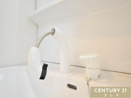 ���ʑ�E���ʏ� �y�V�����v�[�h���b�T�[�z
�����o���Ďg����V�����[�����ŁA�����Ȃ��q�l�̎�􂢂�A�Z�������̐��E���������N���N�B