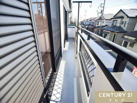 �o���R�j�[ 2�̕������q����J���I�ȓ�����o���R�j�[�B�����͂����Ղ�̌����������݁A�����󕨂��C�����悭�������܂��B