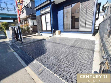 ���ԏ� �K���[�W�^�C����V�K�Ő݂��A�������ꂽ���ԃX�y�[�X�B���^�E�y������2��ɉ����A���փA�v���[�`�ɂ̓A���t�@�[�h���̑�^�Ԃ����ԉ\�ł��B