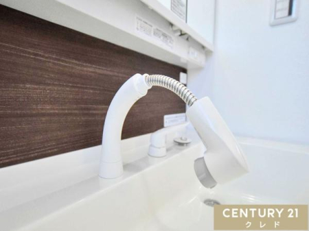 ���ʑ�E���ʏ� �y�V�����v�[�h���b�T�[�z
�����o���Ďg����V�����[�����ŁA�����Ȃ��q�l�̎�􂢂�A�Z�������̐��E���������N���N�B