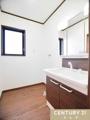 ���ʑ�E���ʏ� ���ʎ��ɂ͎��[�L�x�ȎO�ʋ����ϑ�������B�����⑫���̃X�y�[�X�𖳑ʂȂ����p���A���p�i���X�b�L�����[�ł��܂��B