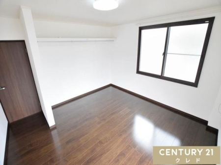 �m�� �y2�K�@�m��8���z
���邢�z�˂�����������8���̗m���B�ǈ�ʂɃn���K�[�p�C�v�ƒI���ݒu����Ă���A���[�Ƌ��u�����ɋ�Ԃ��L�X�Ǝg���܂��B