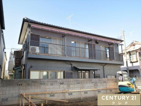 �O�ʓ��H�܂ތ��n�ʐ^ ���t�H�[��������IIH�R�����E�H��@�t���L�b�`����WIC�ȂǕ�炵���ʂ�ݔ����[���B�d���V���b�^�[��EV�[�d�R���Z���g�t���̃K���[�W������A���K�ȃJ�[���C�t���T�|�[�g���܂��B