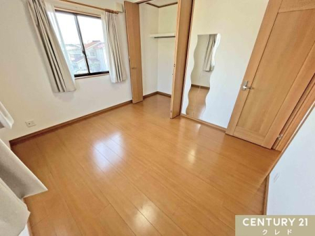 �m�� �y�m��6.3���z
�z���C�g�~�ؖڒ��̖��邭�������̂���m���ł��B�V���v���ȓ����Ȃ̂ŁA���D�݂̉Ƌ��u���Ď����D�݂̋�Ԃ����܂��B