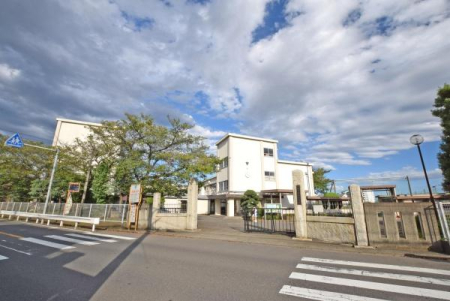 ���ӊ� �y���w�Z�z��z�s�������w�Z�F2600m