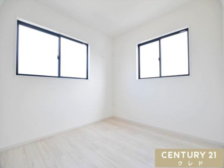 �q������ �y�m��6���z
�q�������Ƃ��Ă��g�p�ł���L���B������[�A�V�уX�y�[�X�ȂǁA�q���̐����ɍ��킹�������Ƃ��Ċ��p�ł��܂��B