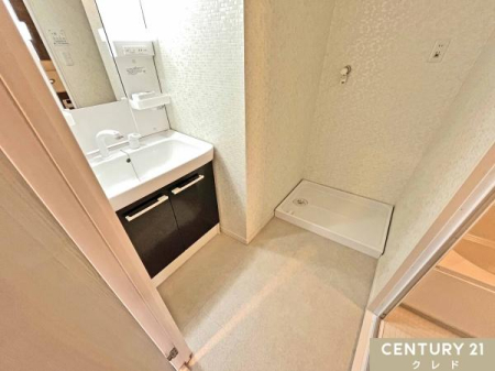 ���ʑ�E���ʏ� ���[�L�x�Ȑ��ʉ��ϑ�I���̉��≺���̎��[�X�y�[�X�ɁA���ϕi���܂Ȃǂ���������ƕЕt�����܂��B����@�u�ꂪ�אڂ��Ă���A�Ǝ��������X���[�Y�I