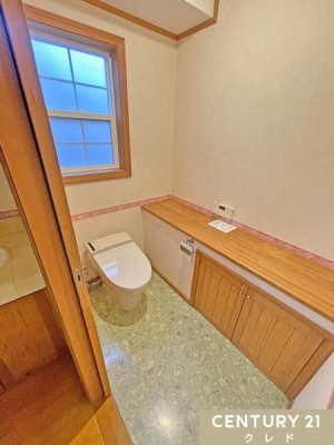 �g�C�� �y1�K�g�C���z
���₷�����삪�ȒP�ȉ������֍��B
�ǖʂɃ����R����ݒu���邱�Ƃɂ��A�y�Ȏp���ł̑��삪�\�B
��������Ƃ������ő|�����₷���݌v�ł��B