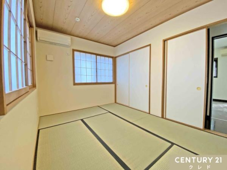 �a�� �y�a��6���z
�����̍��肪�S�n�����a���B���q���ɍ��z�c���o���Ή��ڊԂƂ��āA�z�c��~���΂��q�l�p�̐Q���Ƃ��Ă��g�����Ƃ��ł��܂��B