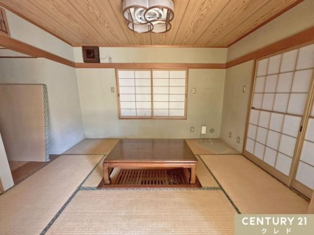 �a�� �y�a��6���z
���r���O���班�����オ��ɂȂ���6���̘a���B
�_�炩�ȏ�ŉ��������ɂ����Ռ����z�����A�q�Ԃ�L�b�Y�X�y�[�X�ɂ��I�X�X���ł��B