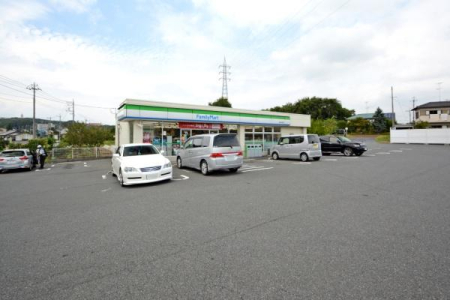 ���ӊ� �y�R���r�j�z�t�@�~���[�}�[�g �����R��a�X�F1520m