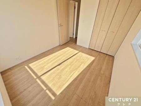 �q������ �y�쑤5.25���z
5���̗m���͎q�������Ƃ��Ă��g�p�ł���L���B
������[�A�V�уX�y�[�X�ȂǁA�q���̐����ɍ��킹�������Ƃ��Ċ��p�ł��܂��B