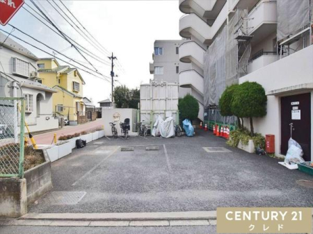  �~�n�����ԏꂠ��B�󂫂̏ꏊ��ԃT�C�Y�̐���������܂��̂ŁA����]�̏ꍇ�͂��C�y�ɂ��m�F���������܂��B