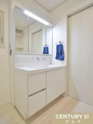 ���ʑ�E���ʏ� ���ʎ��ɂ͎��[�L�x�ȎO�ʋ����ϑ�������B�����⑫���̃X�y�[�X�𖳑ʂȂ����p���A���p�i���X�b�L�����[�ł��܂��B