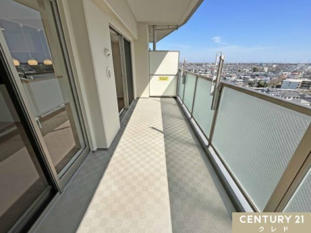 �o���R�j�[ ���r���O����o����\�ȓ쐼�����o���R�j�[�B
�����͂����Ղ�̌����������݁A�����󕨂��C�����悭�������܂��B