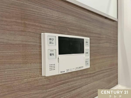 ���̑� �y�I�[�g�o�X�z
�{�^����ł�������OK�I�������肩��ۉ��܂Ŏ����i�s����I�[�g�o�X�V�X�e���B�����ƃL�b�`�������ɂ���̂ŁA�ǂ��炩��ł����g�����������܂��B