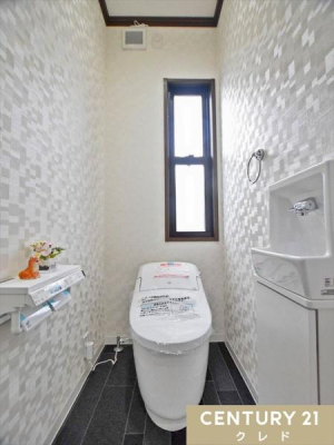 �g�C�� ���K���Ɖq���ʂ����˔������E�H�V�����b�g�@�\�t���g�C���ɐV�K�����B���t���Ŗ��邭�A���C�����₷����ԂŁA����I�ɐ�����ۂĂ܂��B