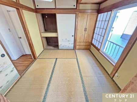 �a�� �y�a��4.5���z
���s���̂��鉟������[��������Ă���A���z�c��G�߂̉Ɠd�Ȃǂ���������Ǝ��[�ł��܂��B
��̉�����ɖ��₳��A�������Ƃ������Ԃ����߂������������܂��B