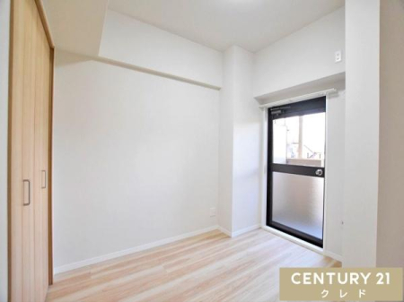 �m�� �y�m��4.3���z
���Ɩ��邢�ؖڒ�����Ƃ����A�������̂����4.3���̗m���B�k���o���R�j�[�֒��ڏo����\�ȃK���X��������A���C�����₷�����K�ł��B