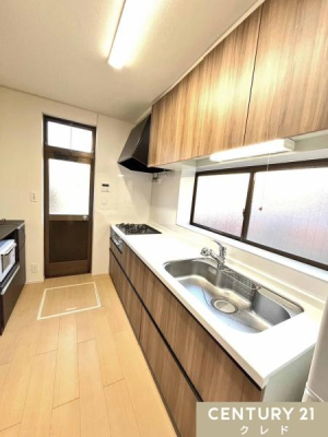 �L�b�`�� ���v�w������ō�Ƃ��ł����Ƃ肠��L�b�`���B
�����獷�����ގ��R�����茳�𖾂邭�Ƃ炵�A�����̂����������K�ɁI
�S�~�o���ɕ֗��ȏ�����t���B