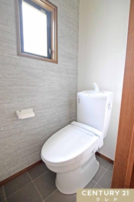�g�C�� �����玩�R��������A���邭�u�₩�Ȉ�ۂ̃g�C���ł��B�������֍��t���Ŗ������K�B�����������₷���A�����ȏ�Ԃ�ۂ��₷���̂����͂ł��B
