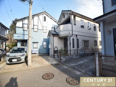 �O�ʓ��H�܂ތ��n�ʐ^ �O�ʓ��H�͐���4�������B�Ԓʂ�����Ȃ߂ŁA���Ԃ̏o����������������čs���܂��B