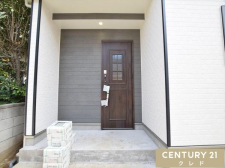 ���� �d�����̂���ؖڒ��f�U�C�����������Ȍ��փh�A�B�D�ꂽ�f�M���\�����f�M�h�A���̗p���Ă���A�O�C�̉e�����󂯂ɂ�����N�����K�ɂ��߂������������܂��B