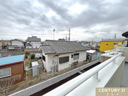 �Z�˂���̒��]�ʐ^ -