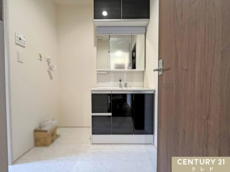 ���ʑ�E���ʏ� -