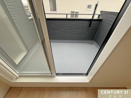 �o���R�j�[ -